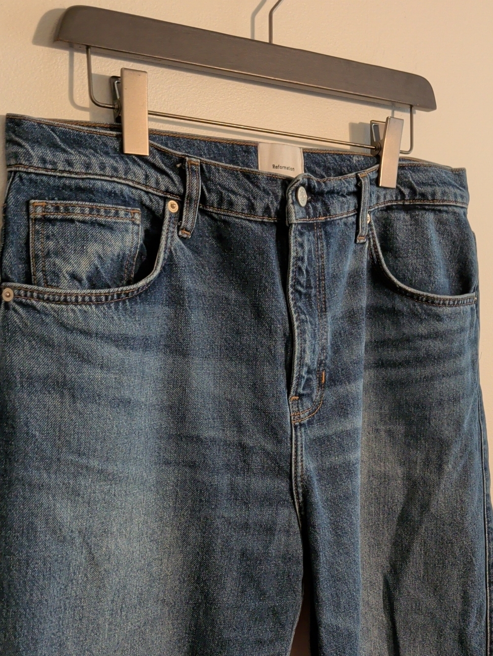 REFORMATION 90s val mid rise straight leg jean - size 31 - Picture 5 of 12